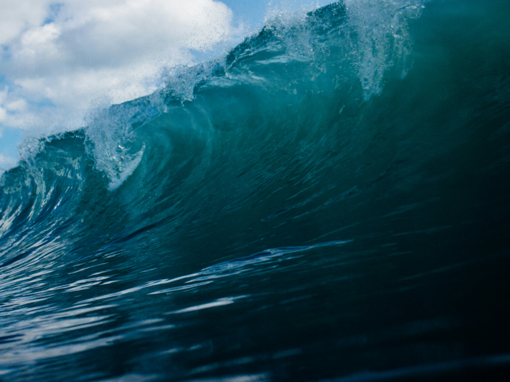 New Surface Waves feature on IMOS OceanCurrent
